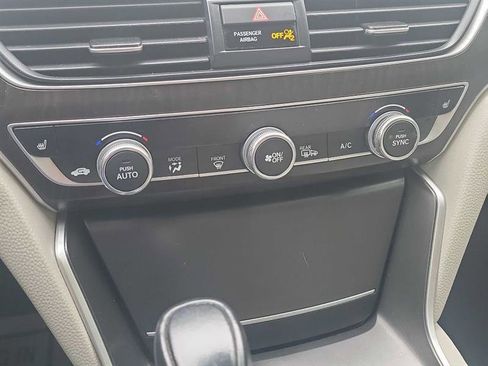 Used 2020 Honda Accord EX-L image 18