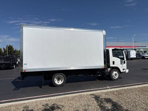 New 2024 Chevrolet Low Cab Forward RWD image 12