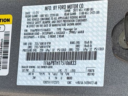 Used 2026 Ford Mustang Premium RWD image 31