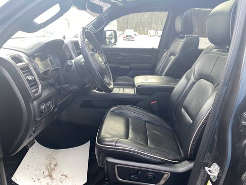 Used 2019 RAM 1500 Limited image 8