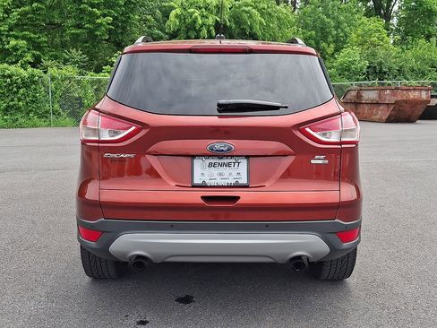 Used 2016 Ford Escape SE w/ Equipment Group 201A AWD/4WD image 5