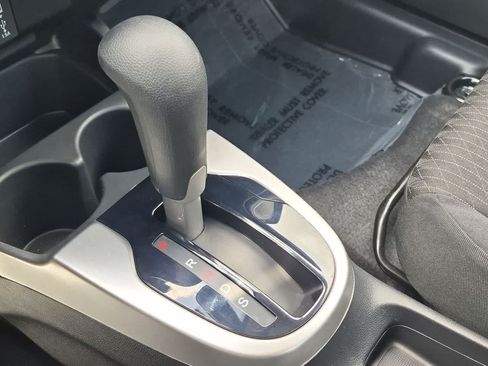 Used 2020 Honda Fit EX image 31