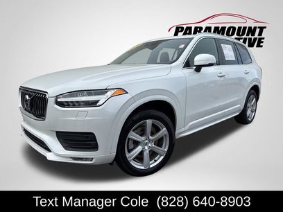 Used 2022 Volvo XC90 T5 Momentum