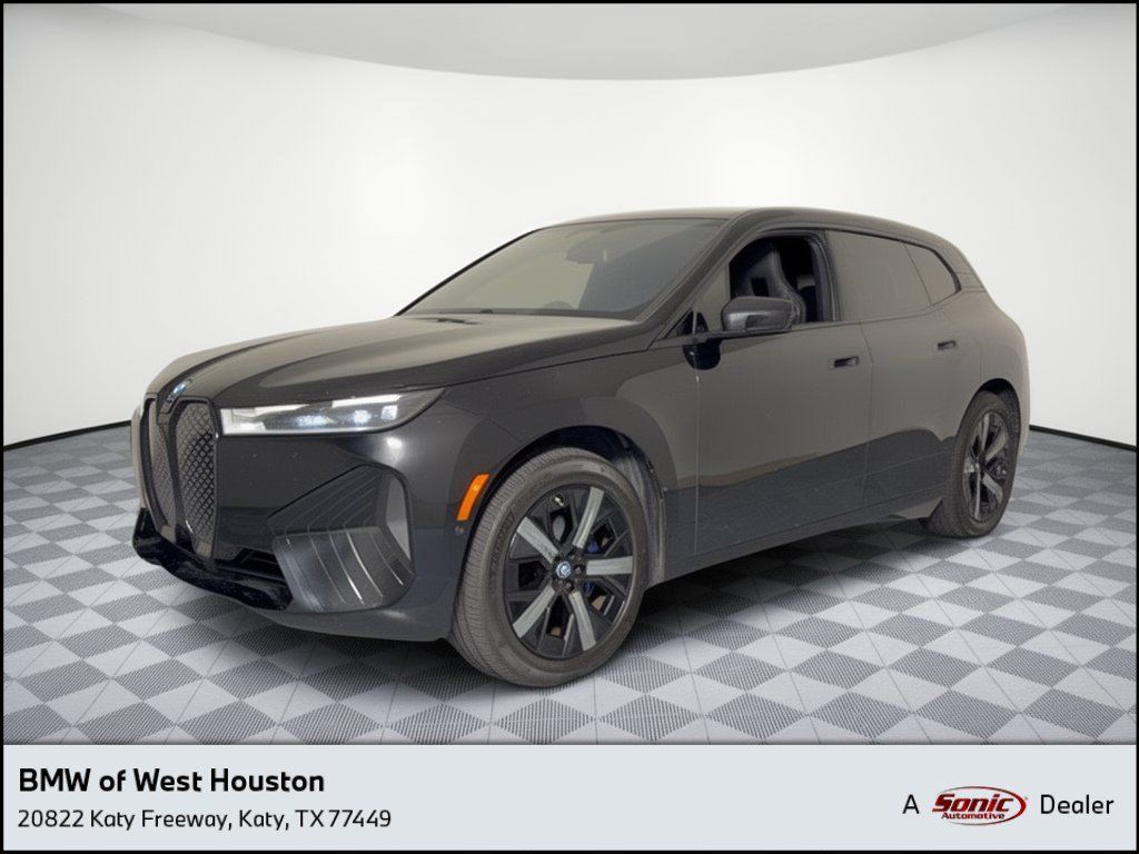 Certified 2024 BMW iX xDrive50 w/ Premium Package AWD/4WD image 1