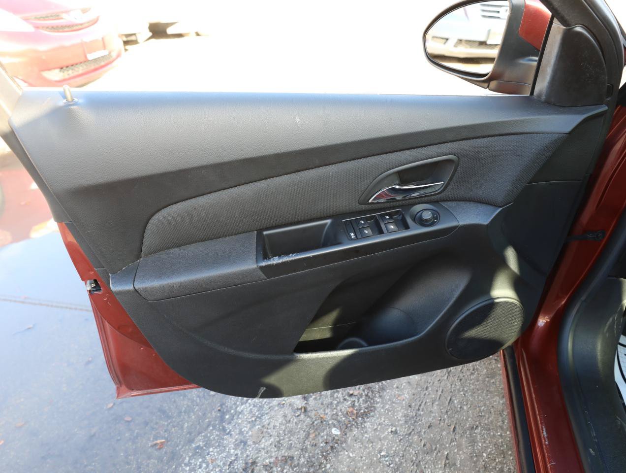 Used 2012 Chevrolet Cruze LT FWD image 14