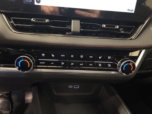 New 2026 Chevrolet Equinox RS w/ Convenience Package III image 24