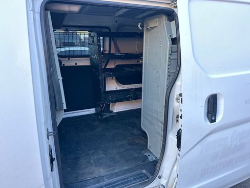 Used 2017 Nissan NV200 SV w/ Technology Package FWD image 20