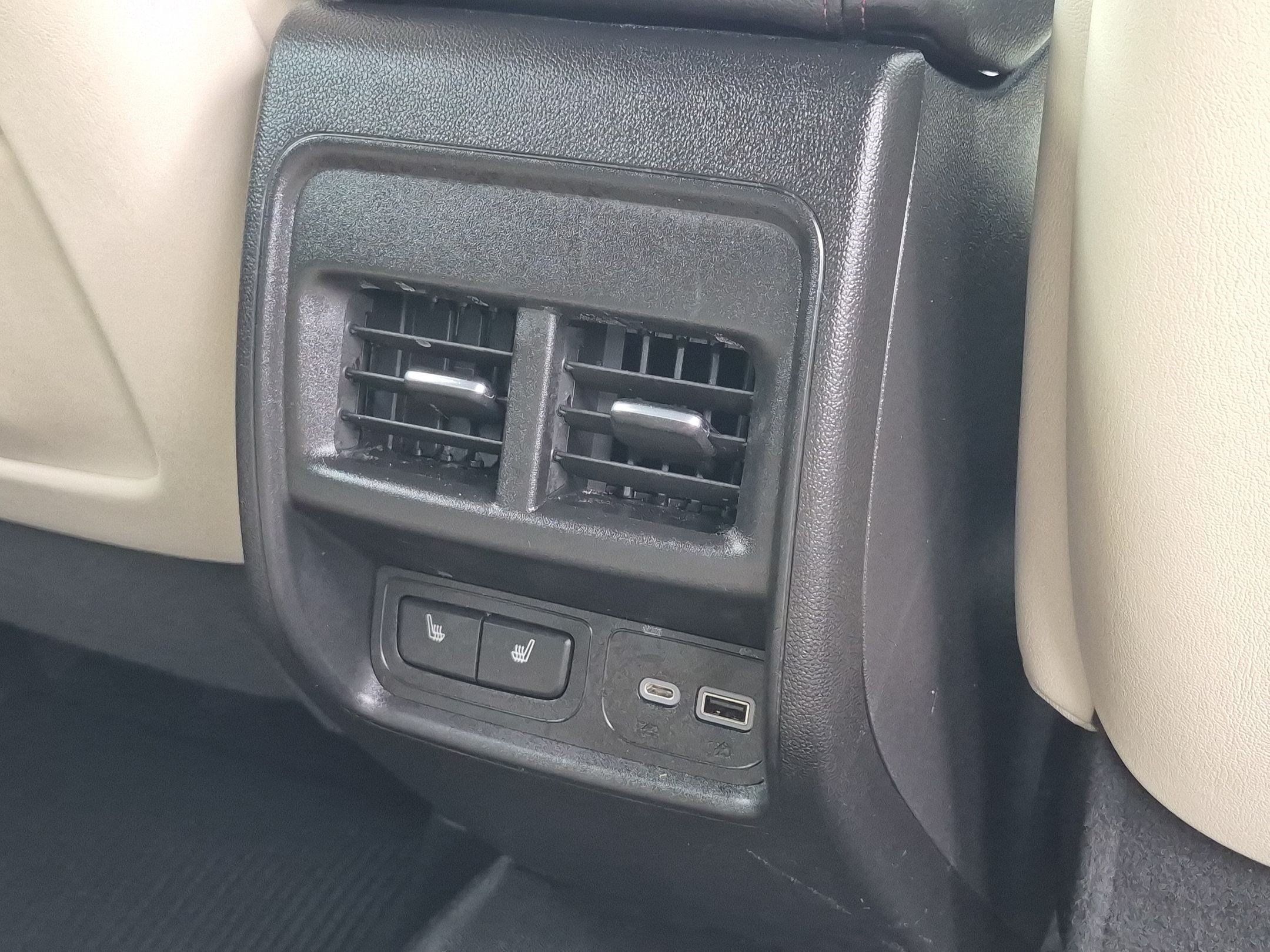 Used 2023 Cadillac XT4 Sport AWD/4WD image 28
