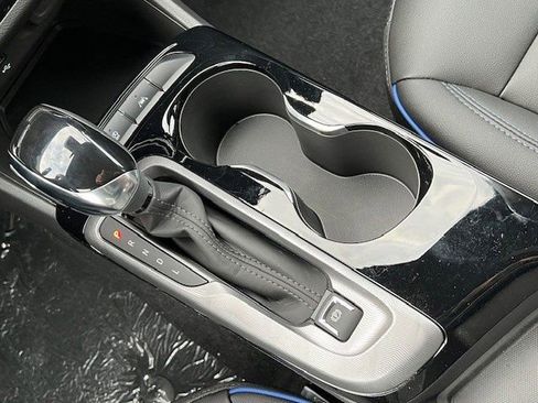 New 2026 Buick Envista Sport Touring w/ Convenience I Package FWD image 23
