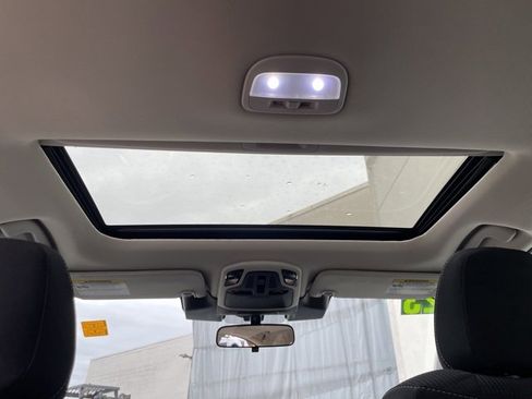 Used 2023 Subaru Legacy Premium image 30