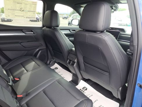 New 2026 GMC Terrain Elevation w/ Elevation Premium Package image 28