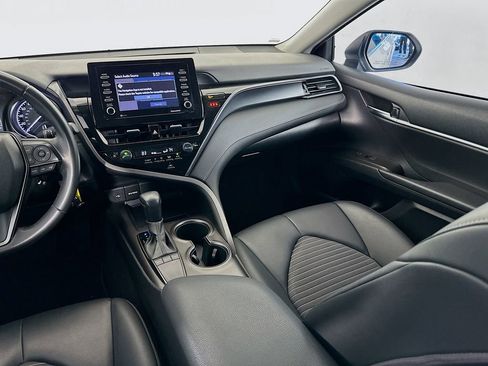 Certified 2022 Toyota Camry SE image 22