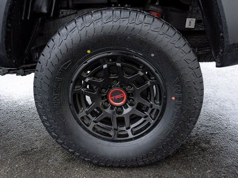 Used 2023 Toyota Tacoma TRD Pro image 33