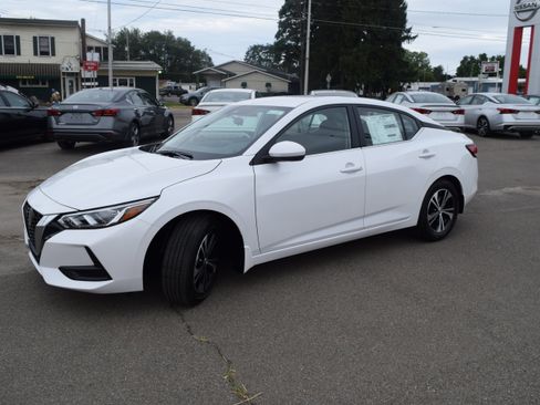 Used 2020 Nissan Sentra SV FWD image 4