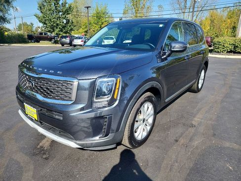 Used 2021 Kia Telluride LX image 3