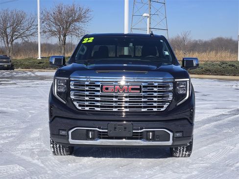 Used 2022 GMC Sierra 1500 Denali image 2