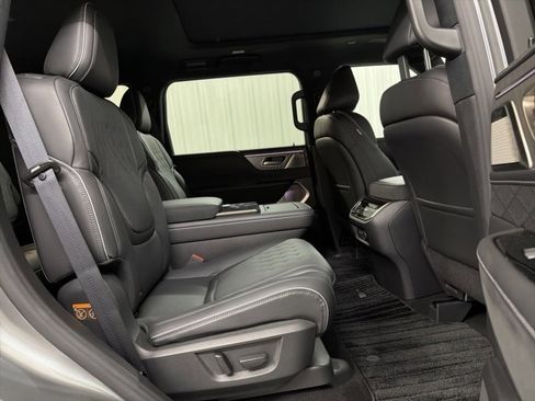 Certified 2026 INFINITI QX80 Autograph w/ Premium Cargo Package image 27