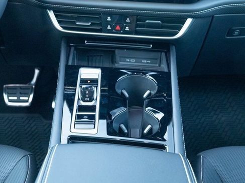 New 2026 Volkswagen Atlas Cross Sport SEL R-Line image 33