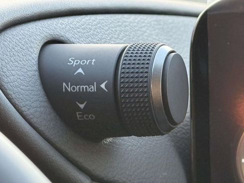 New 2025 Lexus ES 350 350 image 19