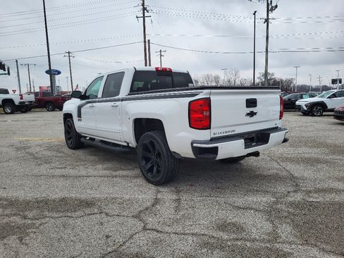 Used 2018 Chevrolet Silverado 1500 LT w/ Rally 2 Edition image 11