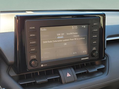 Used 2020 Toyota RAV4 LE image 23