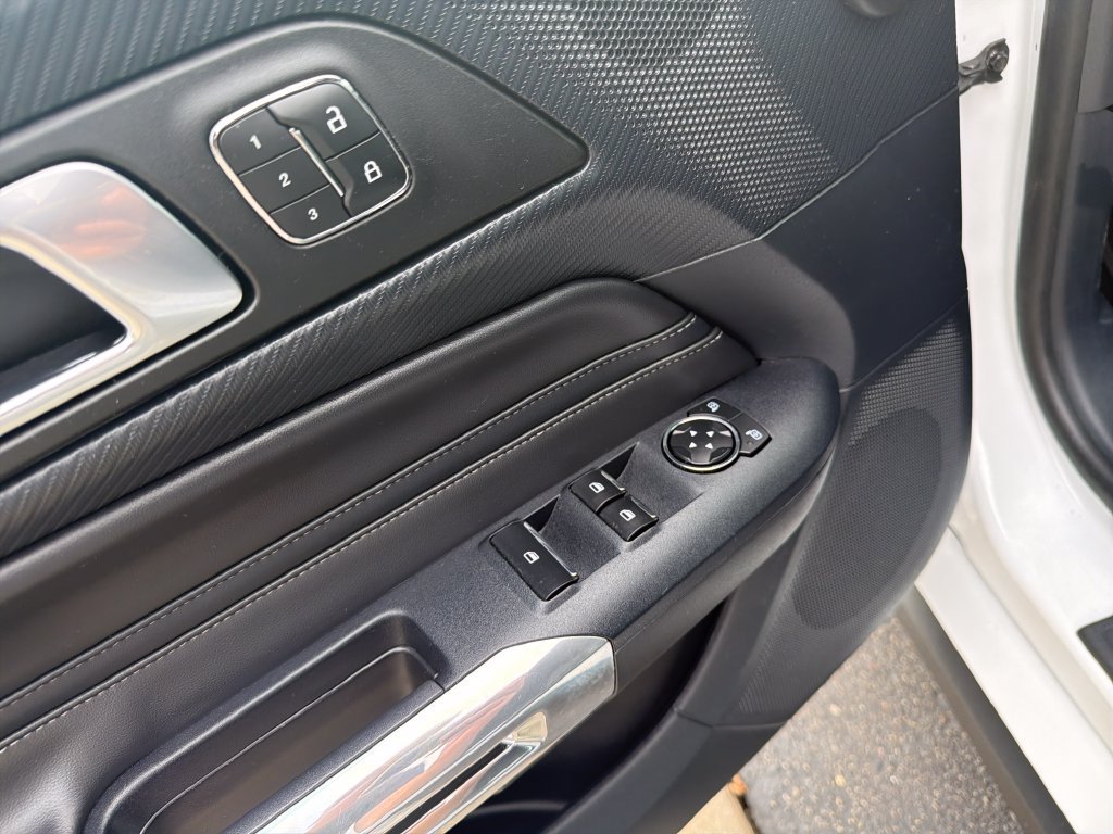 Used 2024 Ford Mustang GT Premium RWD image 26