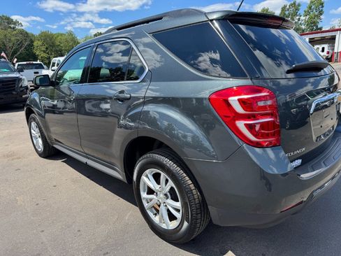 Used 2017 Chevrolet Equinox LT w/ Convenience Package FWD image 10