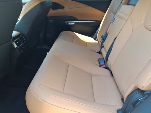 Used 2024 Lexus RX 350 Premium w/ Accessory Package (Z1) AWD/4WD image 6