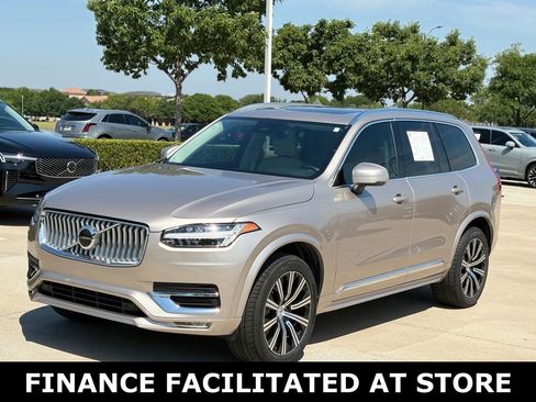 Certified 2025 Volvo XC90 B5 Core w/ Protection Package Premier AWD/4WD image 2