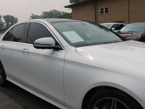Used 2020 Mercedes-Benz E 350 4MATIC Sedan w/ Parking Assistance Package image 6