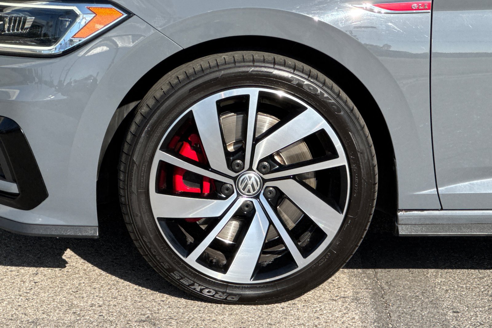 Used 2019 Volkswagen Jetta GLI FWD image 25