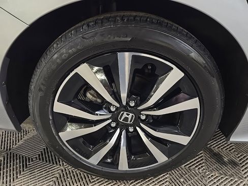 Used 2023 Honda Civic EX image 14