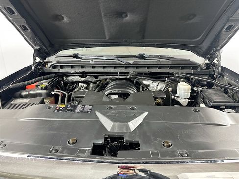 Used 2016 Chevrolet Silverado 1500 High Country w/ High Country Premium Package image 30