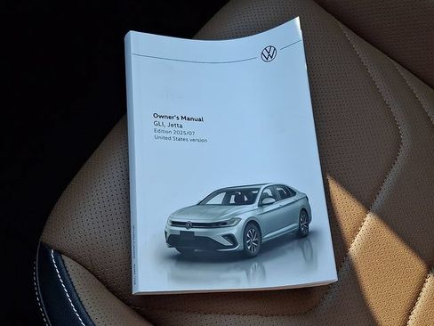 Certified 2026 Volkswagen Jetta SEL FWD image 26