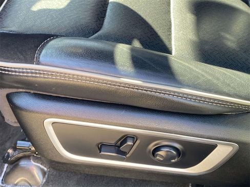 Used 2023 RAM 1500 Laramie image 21