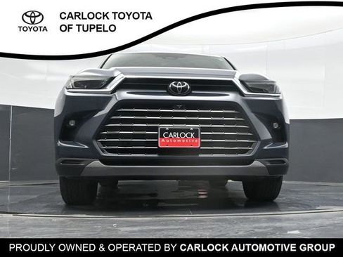 Used 2025 Toyota Grand Highlander AWD image 65