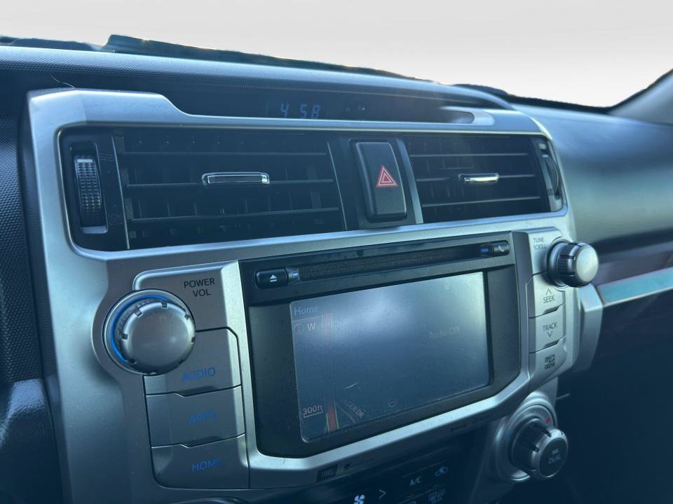Used 2016 Toyota 4Runner Limited AWD/4WD image 21