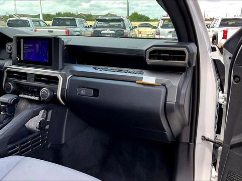 Used 2024 Toyota Tacoma SR5 image 17