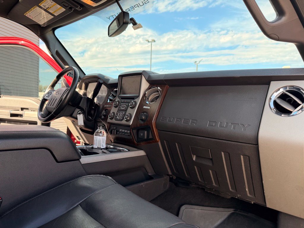 Used 2016 Ford F250 Lariat w/ Lariat Ultimate Package AWD/4WD image 24