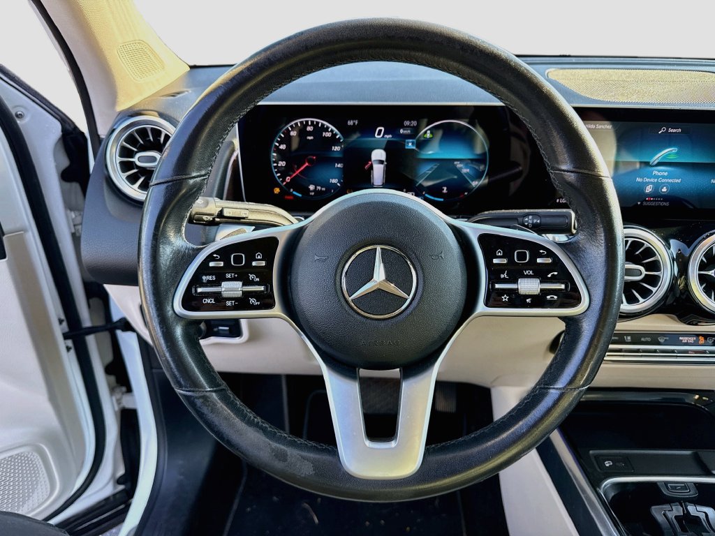 Used 2020 Mercedes-Benz GLB 250 4MATIC image 9