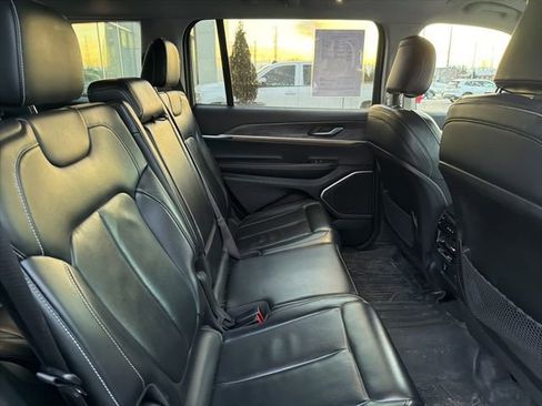 Used 2021 Jeep Grand Cherokee L Limited image 29