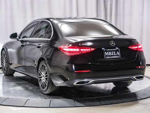 Used 2022 Mercedes-Benz C 300 Sedan image 2