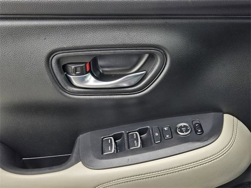 Used 2023 Honda HR-V EX-L image 28