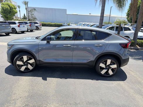Certified 2023 Volvo C40 P8 Recharge Plus w/ Climate Package AWD/4WD image 8