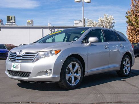 Used 2009 Toyota Venza Base image 3