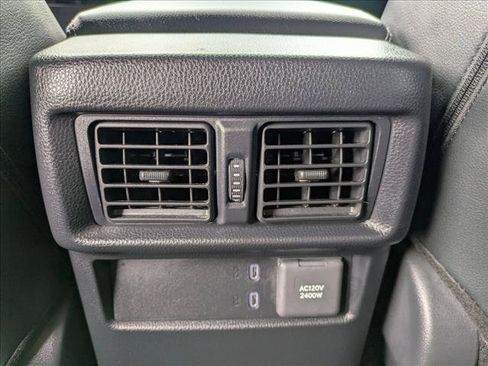 Certified 2025 Toyota 4Runner Limited AWD/4WD image 17