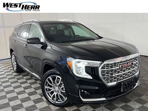 Used 2023 GMC Terrain Denali AWD/4WD image 1