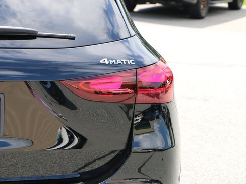 Used 2025 Mercedes-Benz GLA 250 4MATIC image 7