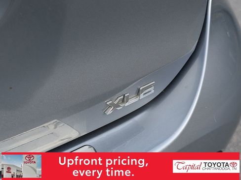 Used 2023 Toyota Highlander XLE image 8