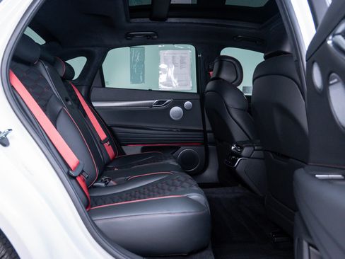 Used 2025 Genesis G80 3.5T Sport Prestige image 10